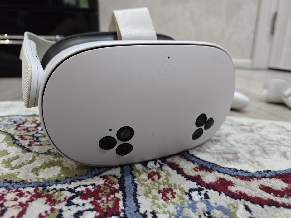 Продам Meta Quest 3S 128GB