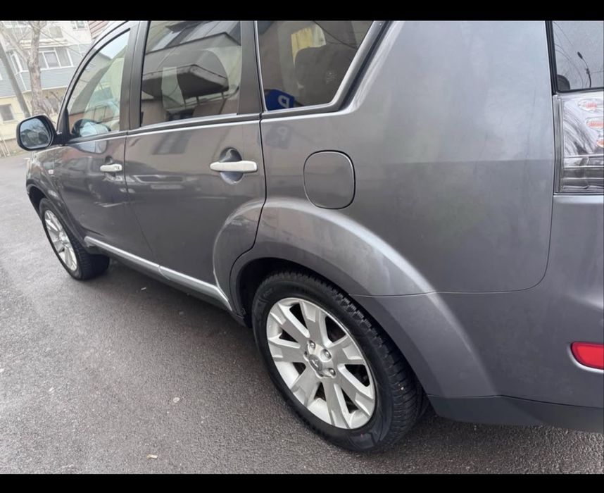 Mitsubishi Outlander 2.2D