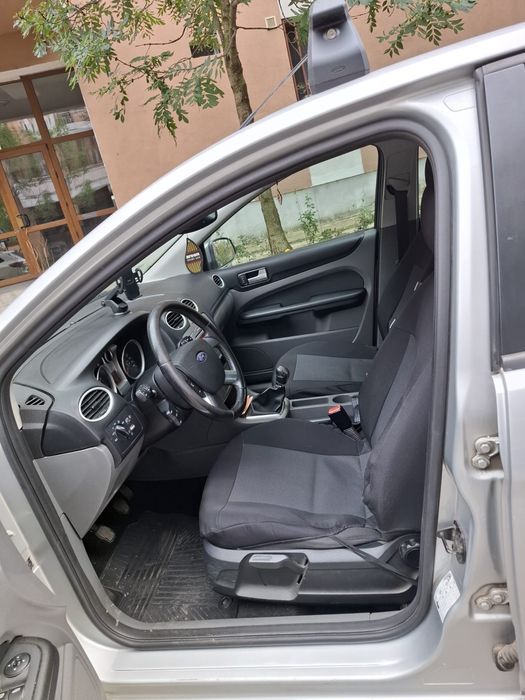 FORD Focus 2008 — imagine 5