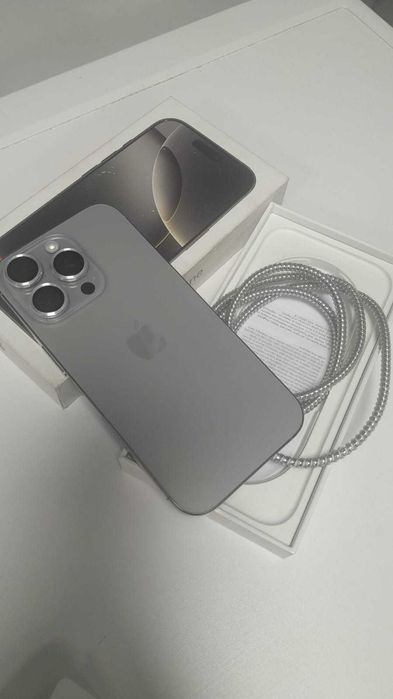 Apple iphone 16 pro номер лота 855208