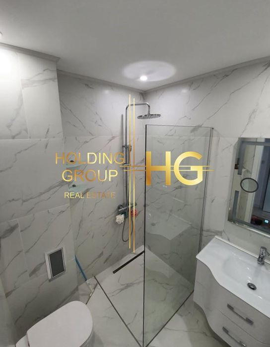 Продава се Тристаен апартамент в Варна, Гранд Мол Варна - 174 кв.м за 1055 €/кв.м - Снимка #12