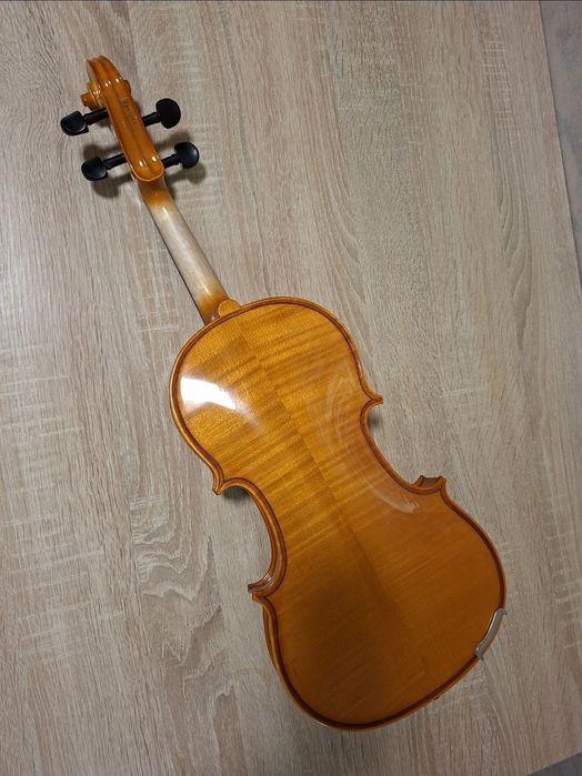 Vand vioara Valencia V400