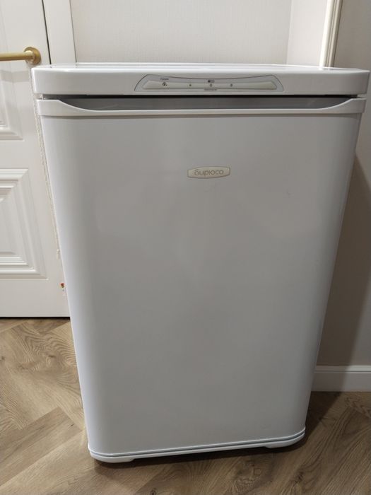 Продам морозильник Бирюса