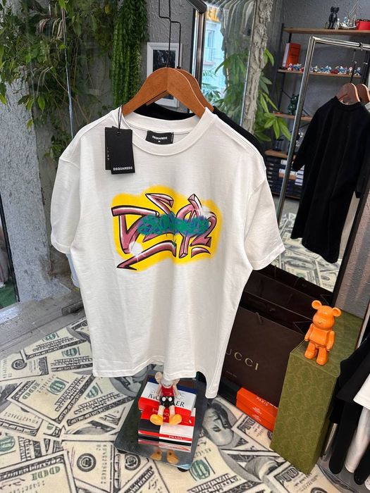 Мъжки тениски различни модели Dsquared