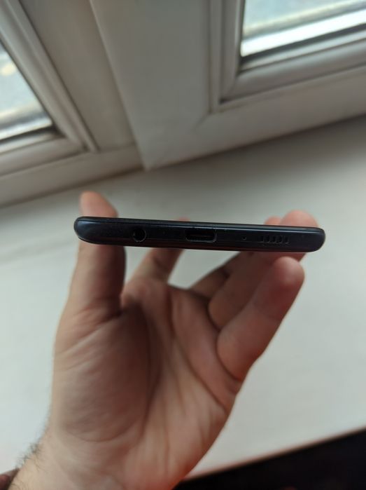 Продам Samsung a71