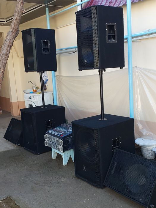 Срочна калонки и усилител полний камплект апаратура йенги сотаман