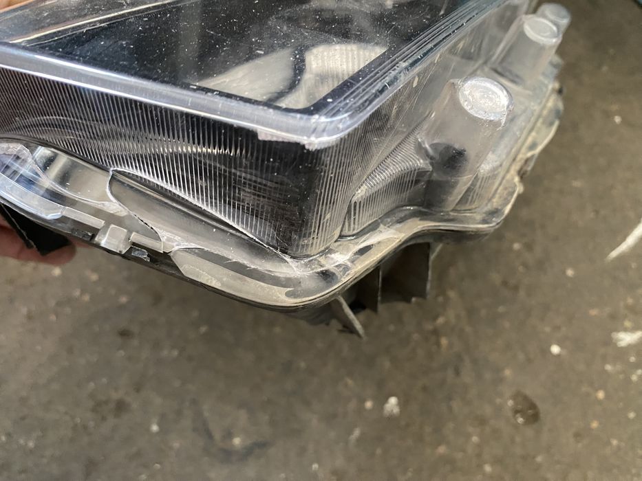 Far Dacia Logan 2 Sandero 2 Facelift 2017 - 2020 faruri stanga dreapta