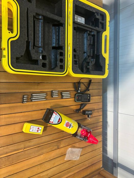 Nivela laser canalizare Leica Piper 200