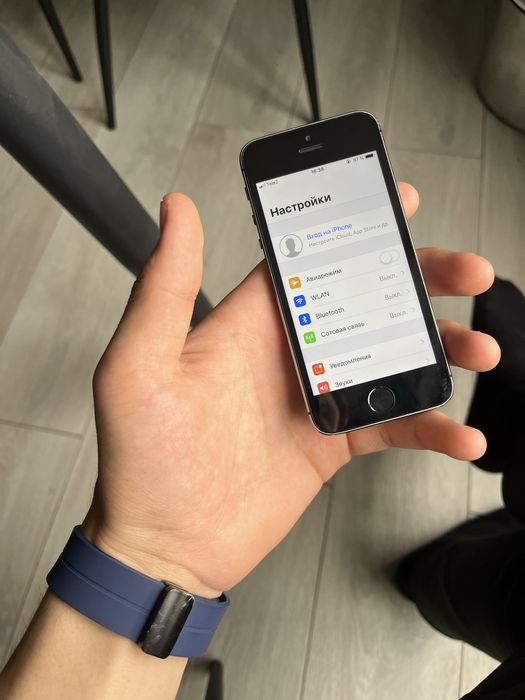 Легендарный Айфон 5 (договорный)