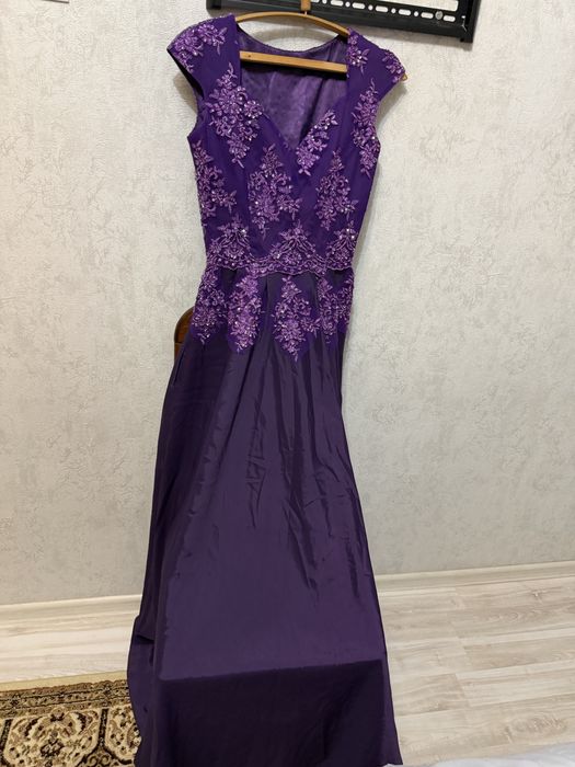 Продам вечение платье