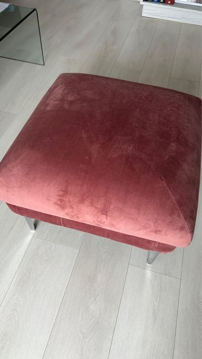 Taburet mic, mare mobila Dalin model Galla Cubo