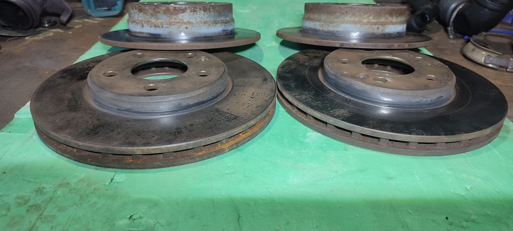 Discuri frana Mercedes clasa B