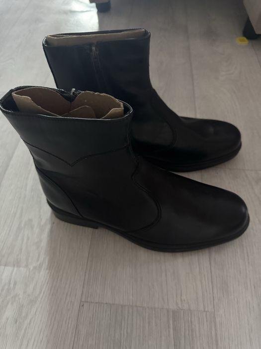 Продам новые мужскип сапоги