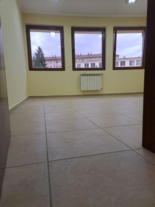 Дава се под наем Ателие в София, Зона Б-5-3 - 32 кв.м за 350 € - Снимка #16