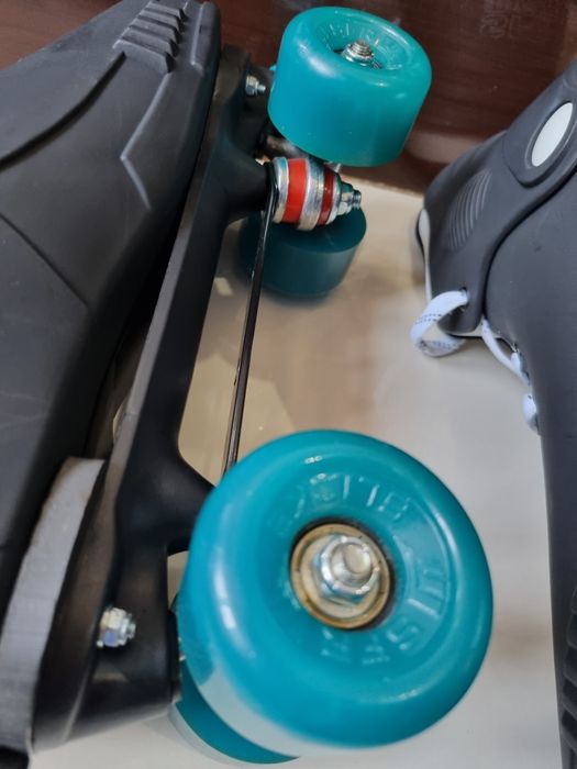 Role adulți SFR- RAPTOR 76 mărime 43-45  noi (UK)