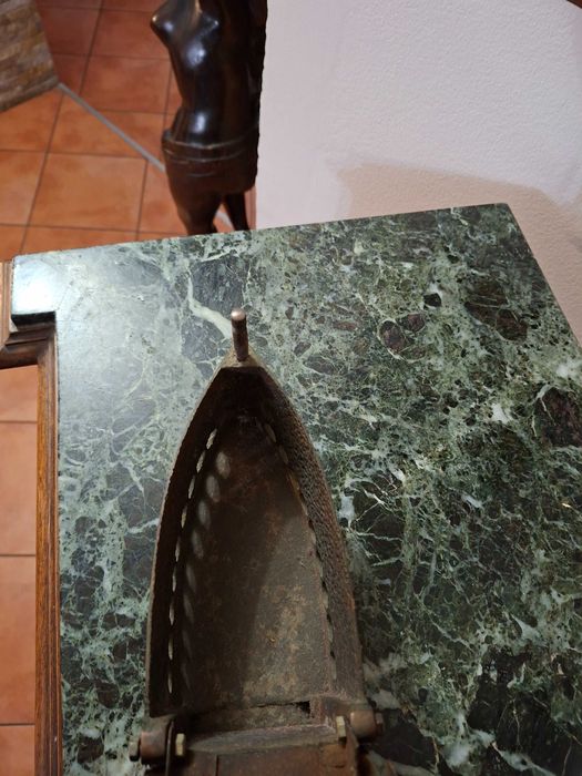 Fier de calcat fonta