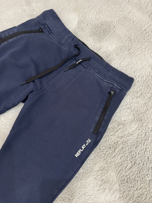 Мъжко долнище REPLAY . Размер М
