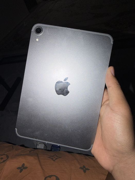 Ipad mini 7 wifi+Esim 97% 9/10