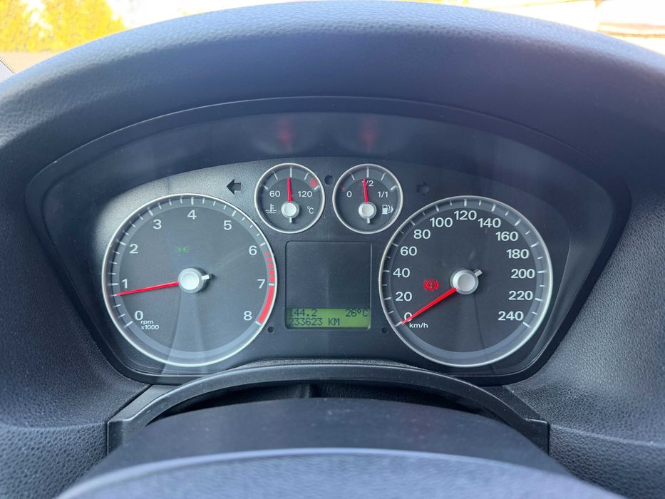 FORD Focus 2006 — imagine 4