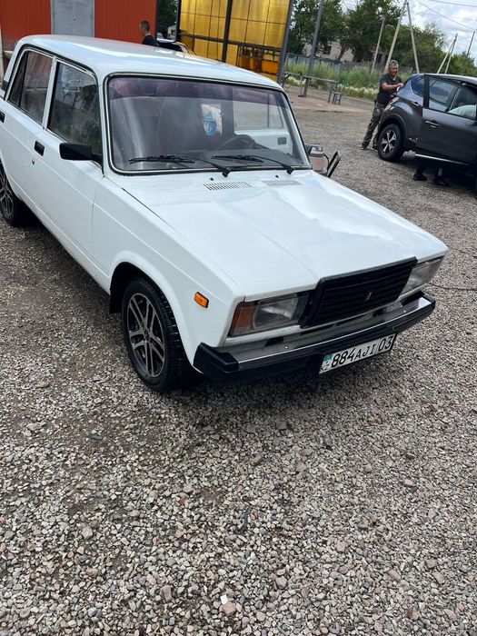 Продам ваз лада  2107