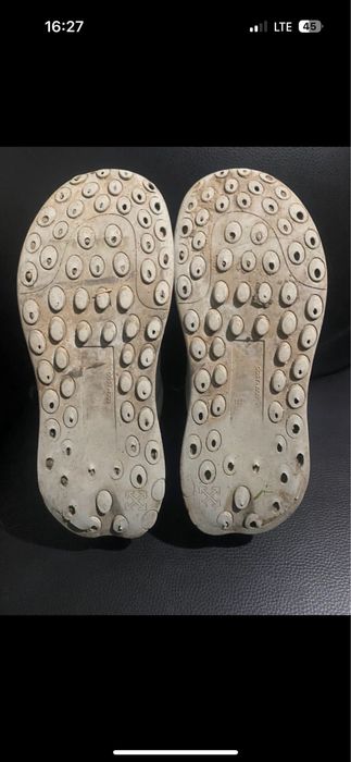 Vând adidași Off-White ODSY-1000