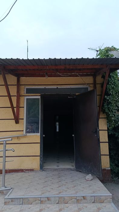 Магазин возле Сауда сервис(  Базар қасында)