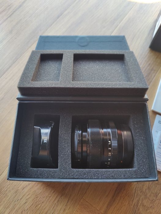 Fujifilm XF 35mm f/1.4