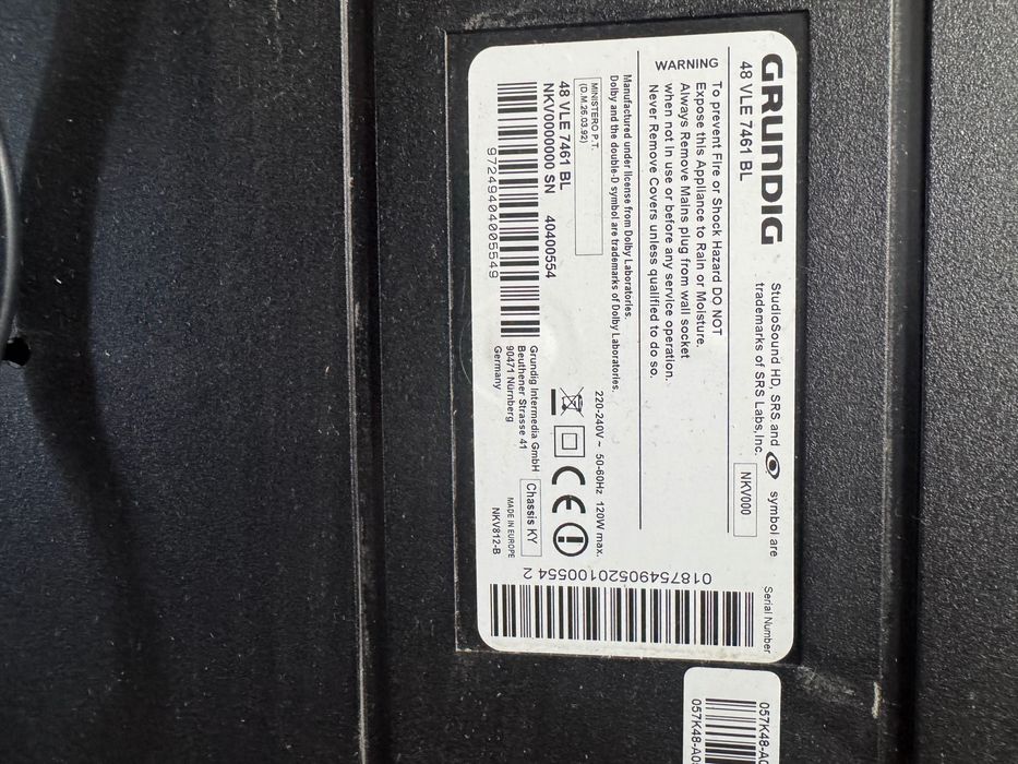 Смарт телевизор Grundig 48 инча без стоика