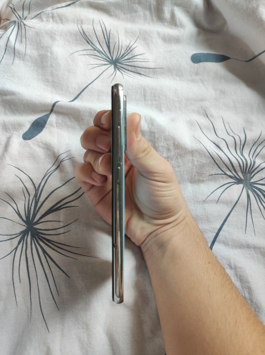 Продам Redmi note 8