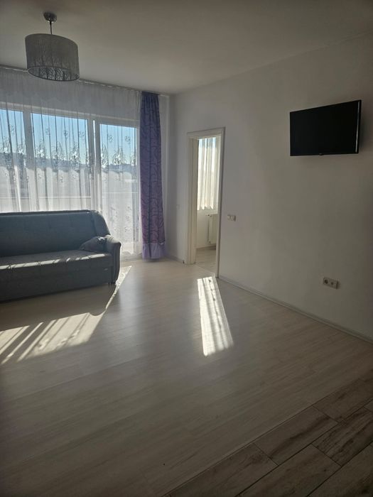 Inchiriez apartament pe Oasului 86-90
