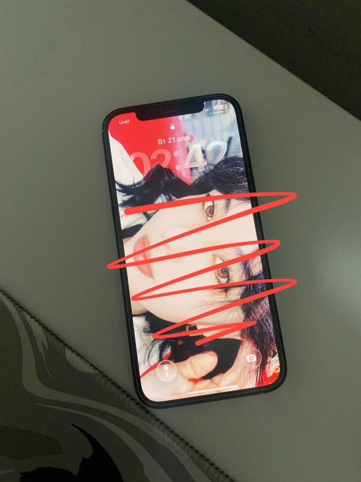 IPhone 12 , 128 talik 77 yomks