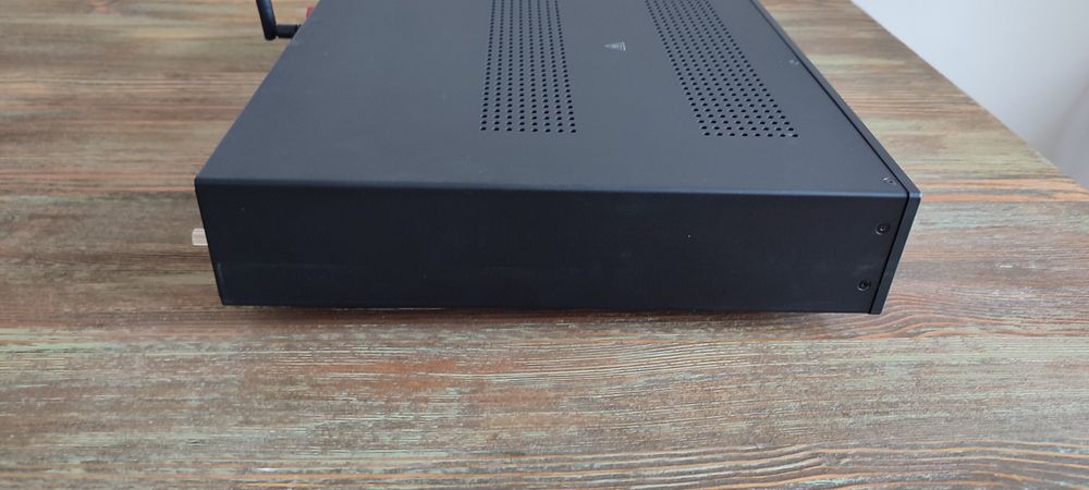 Audiolab 6000A-amp, dac, phono, bluetooth