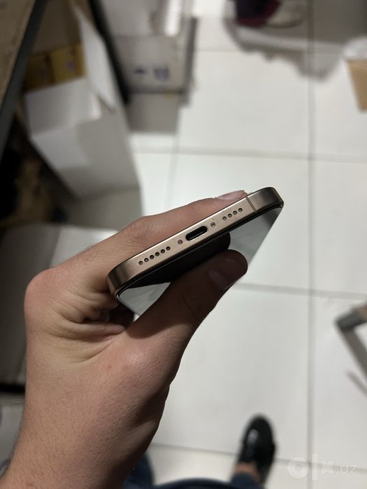 Iphone 16 PRO MAX