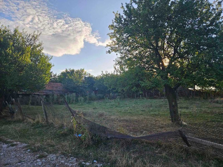 Парцел с.Селищен дол