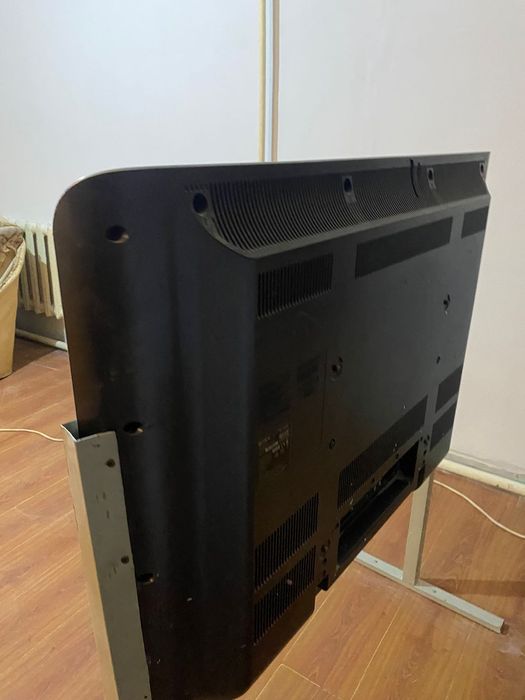 телевизор sony в хорошем состоянии