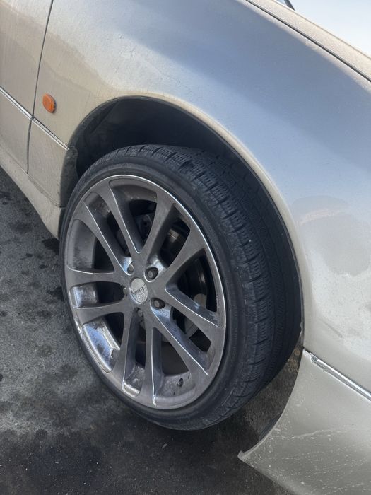 тойота лексус титанка r19