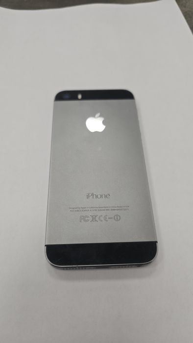 Продам iphone 5s