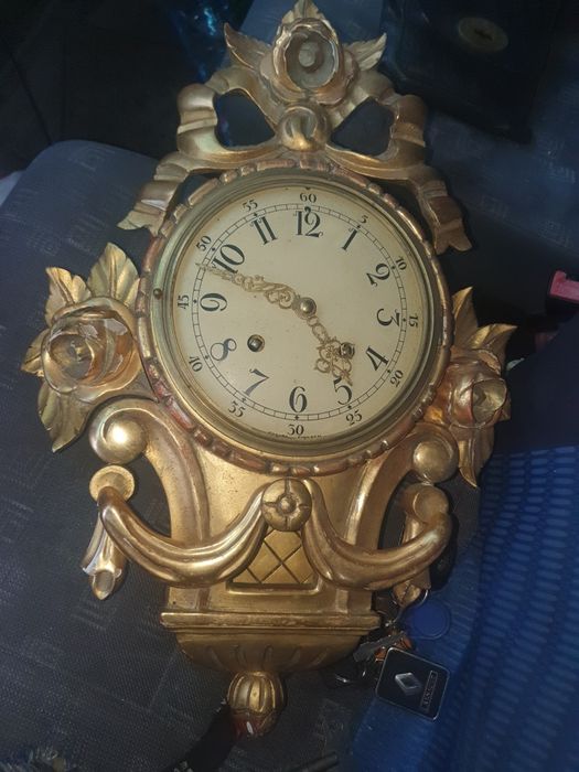 Стари стенни часовници