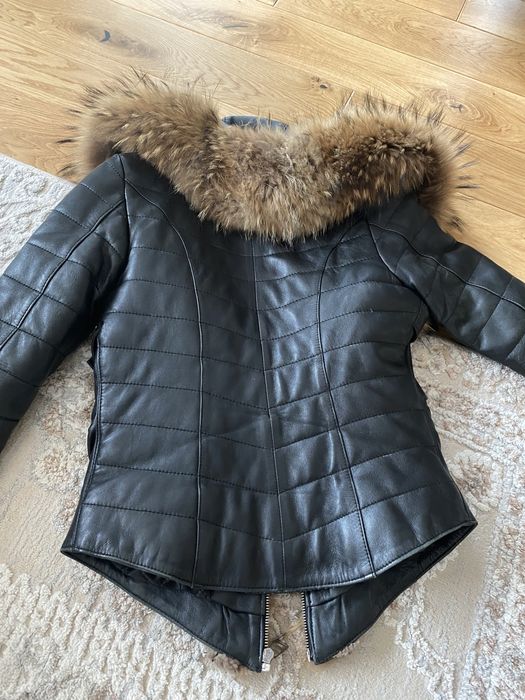 Яке от естествена кожа