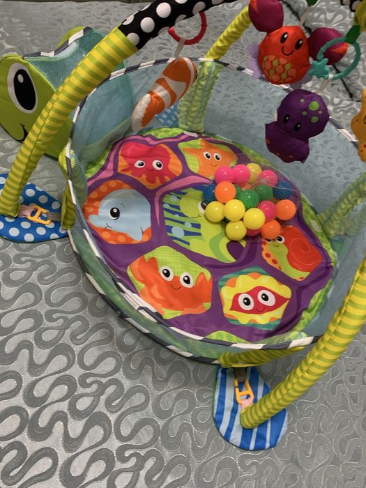 Продам детский  коврик