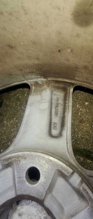 Лети джанти Ауди Q5 235/65R17