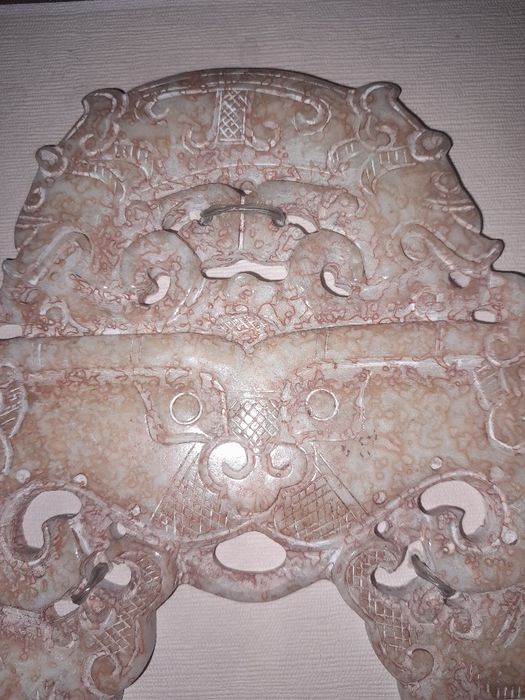 Продам старинные картины из нефрита