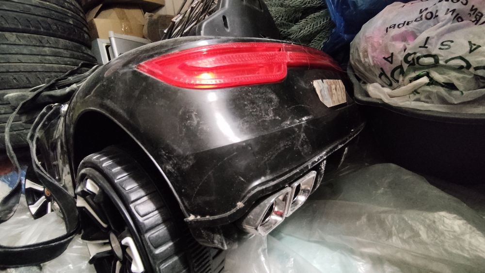 Продам детский автомобиль