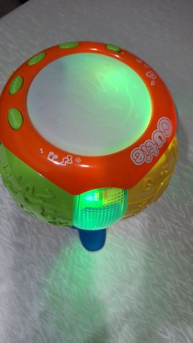 Музикальная игрушка барабан