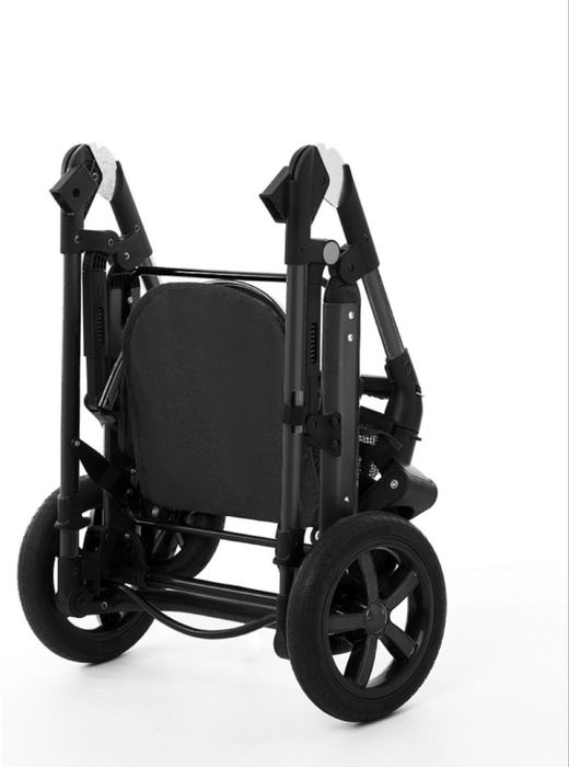 Черная Коляска 2 в 1