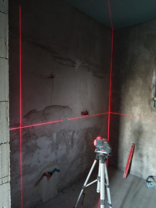 Vând laser Bosch profesional