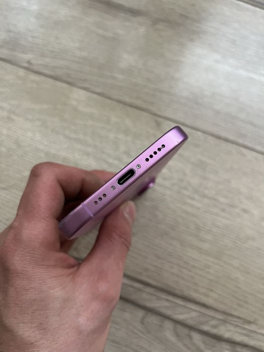 Iphone 16 Pentru Piese Display Baterie Spate Rama