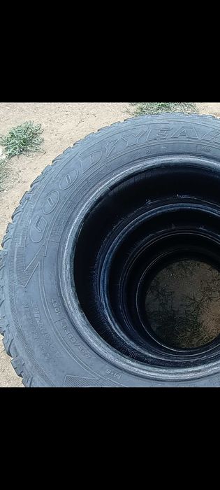 Goodyear All terrain 235/65/17  200лв - 4бр.