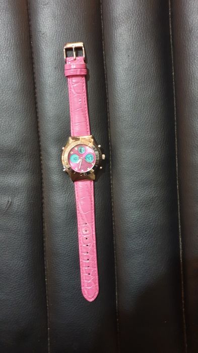 Ceas Lorus si Ceas dualtimes