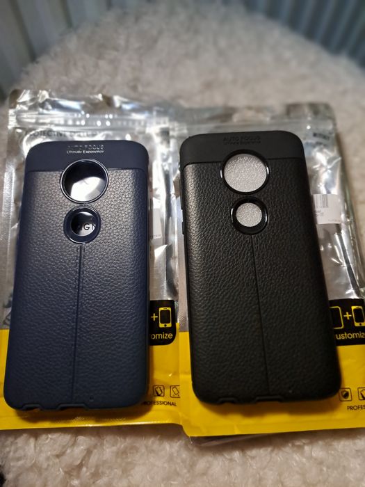 Huse Motorola G7 si Samsung A8